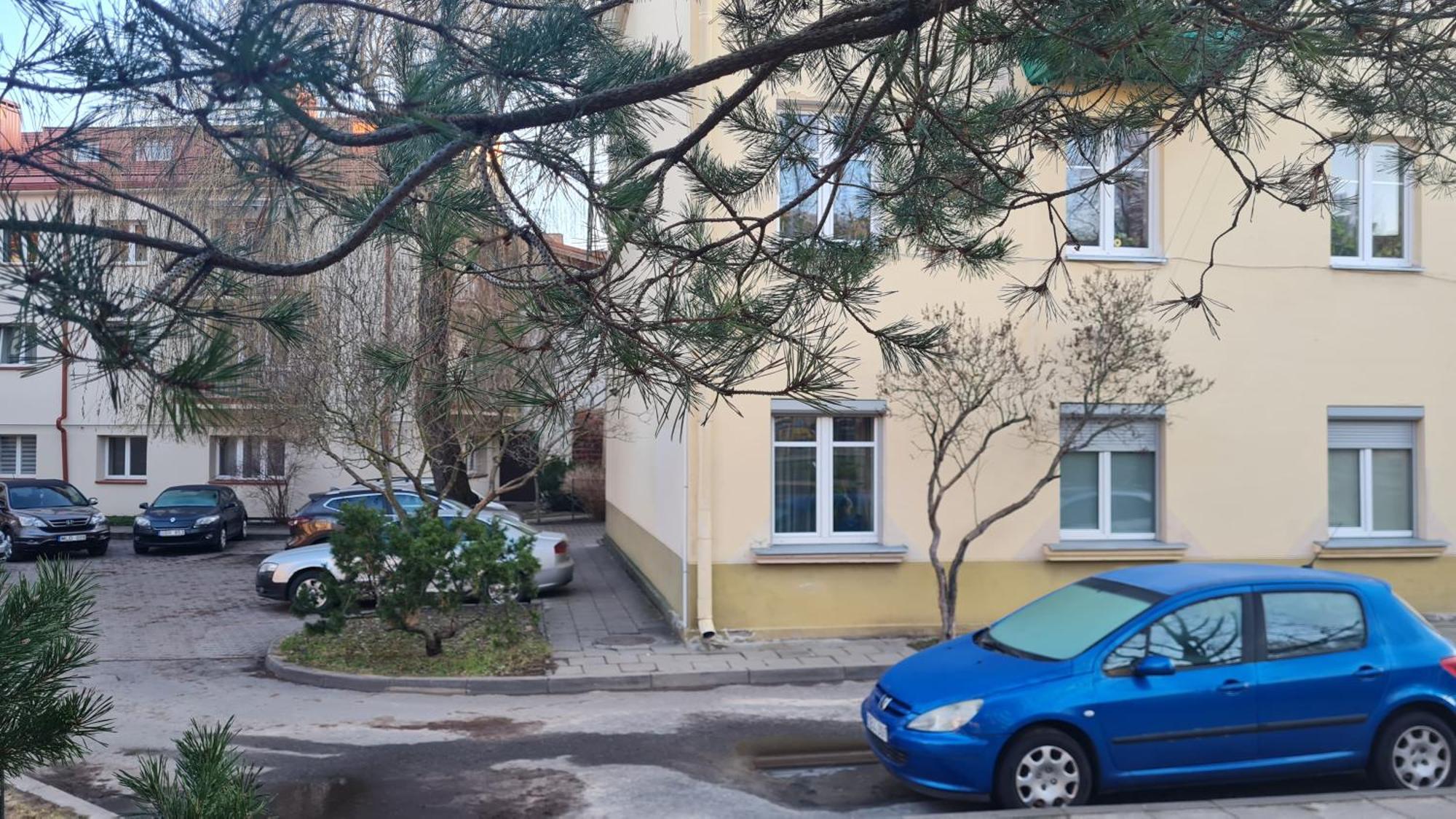 Rehouse, Antokolskio 13 Vilnius Ngoại thất bức ảnh
