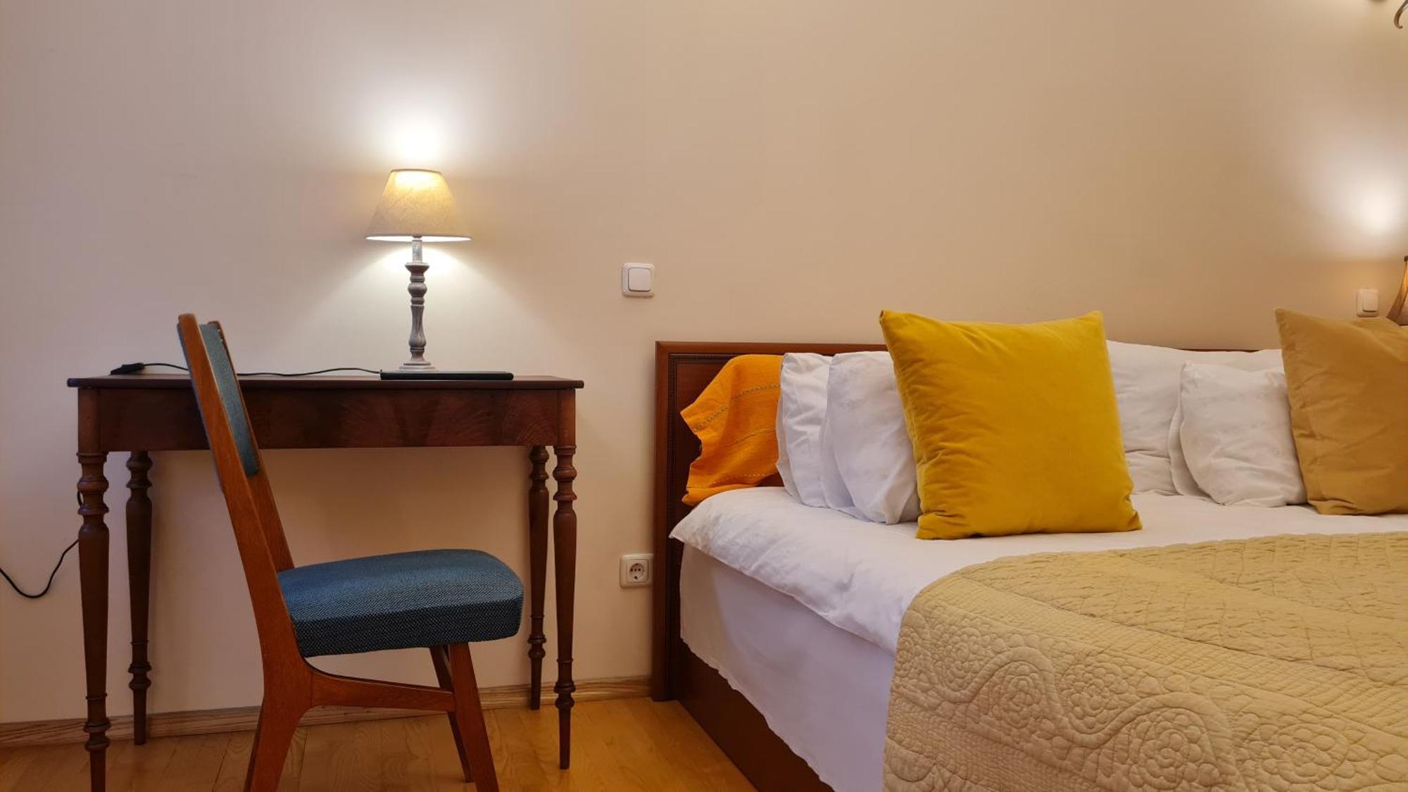 Rehouse, Antokolskio 13 Vilnius Ngoại thất bức ảnh