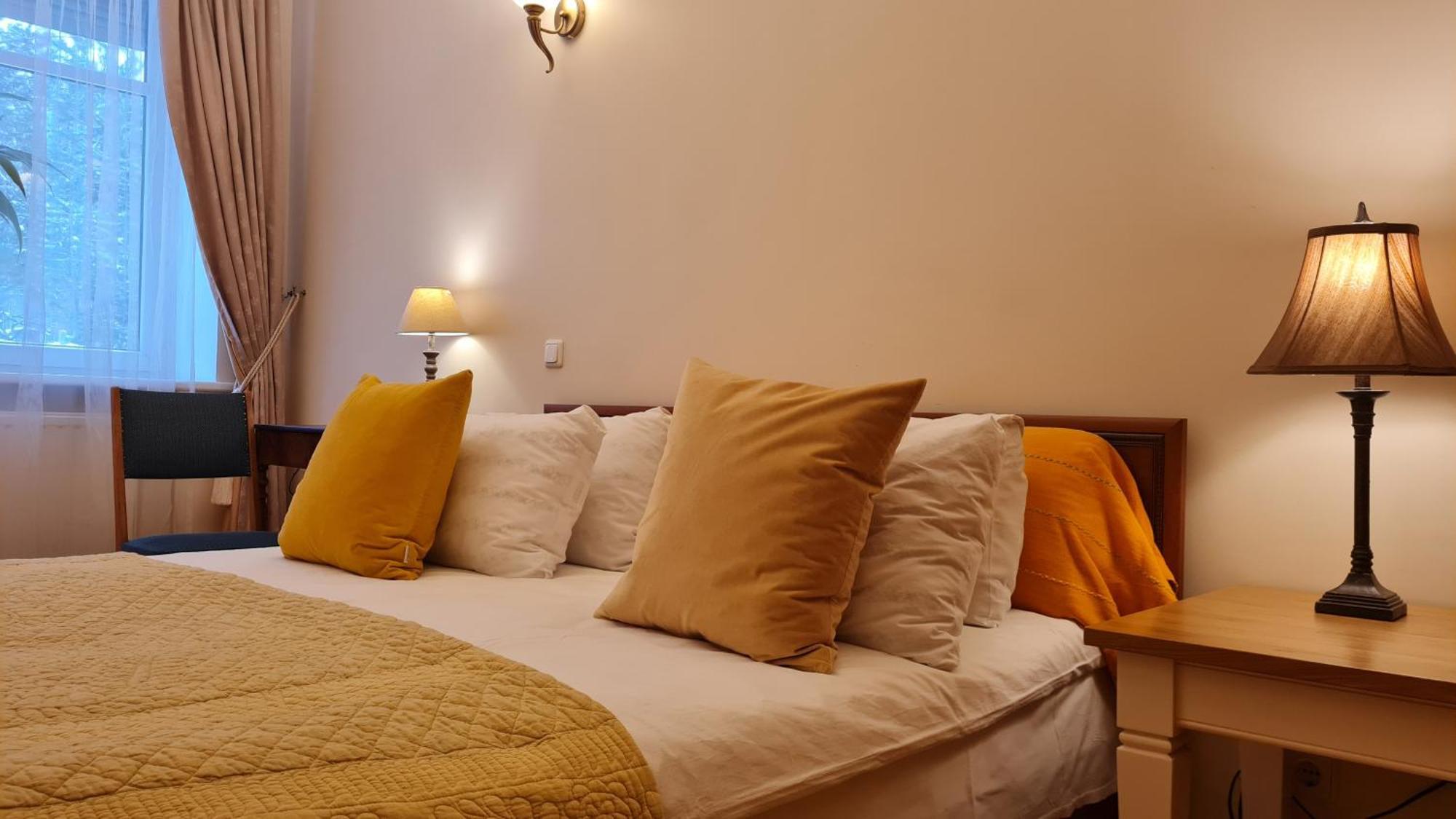 Rehouse, Antokolskio 13 Vilnius Ngoại thất bức ảnh