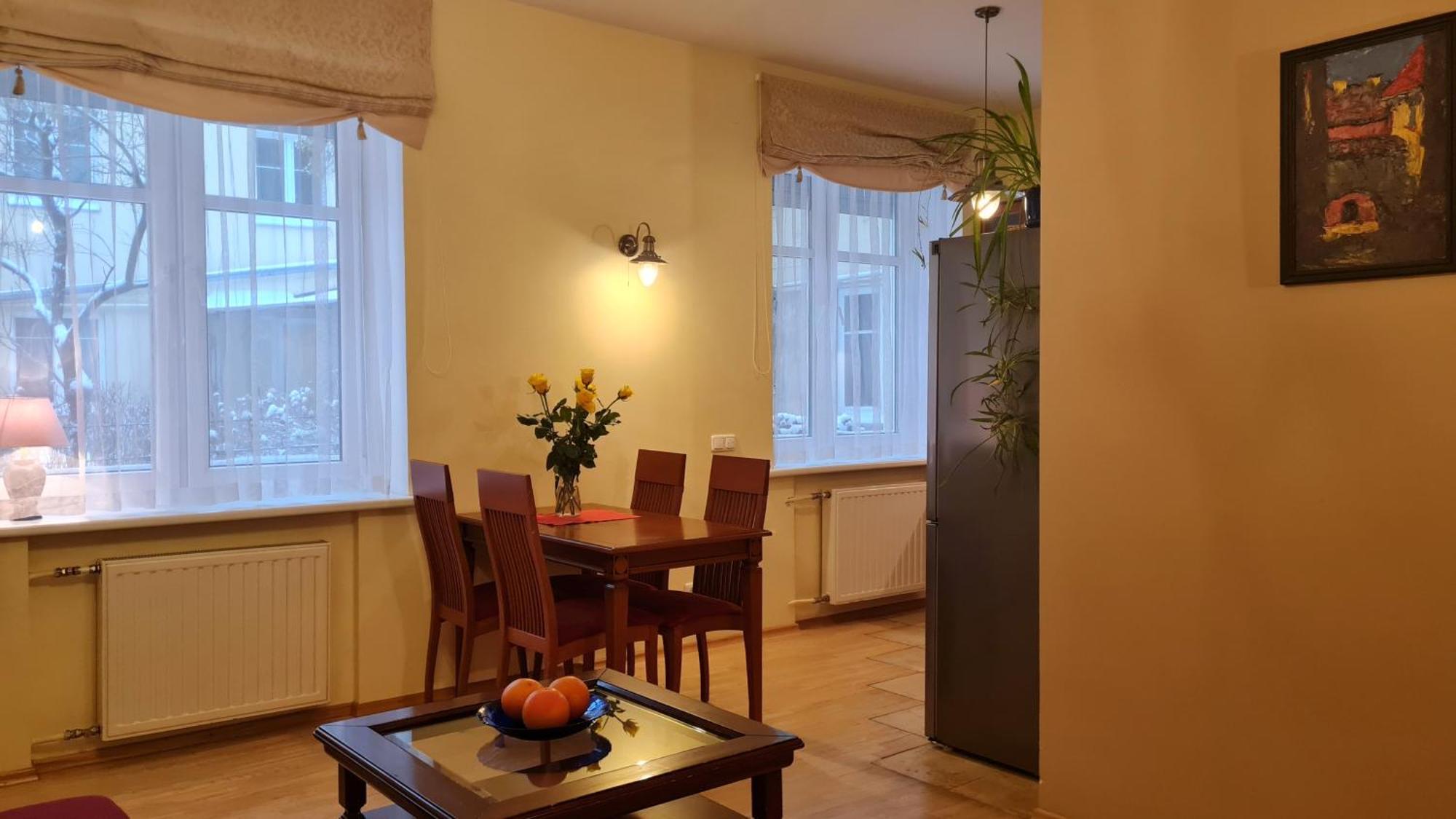 Rehouse, Antokolskio 13 Vilnius Ngoại thất bức ảnh